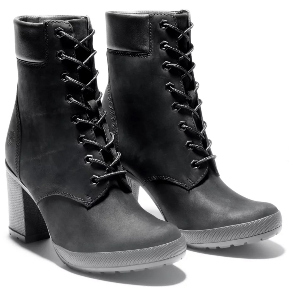NWOT Timberland CAMDALE CHUNKY HEEL BOOTS